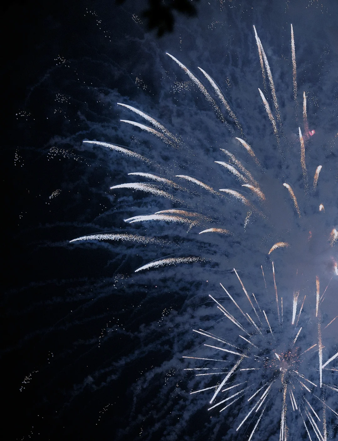 蓝调摄影构图教程视频，一分钟就会