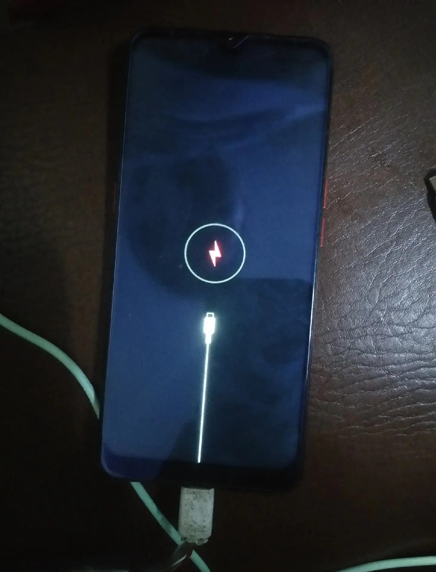 为什么手机不能快充了vivo Y5S为什么在线