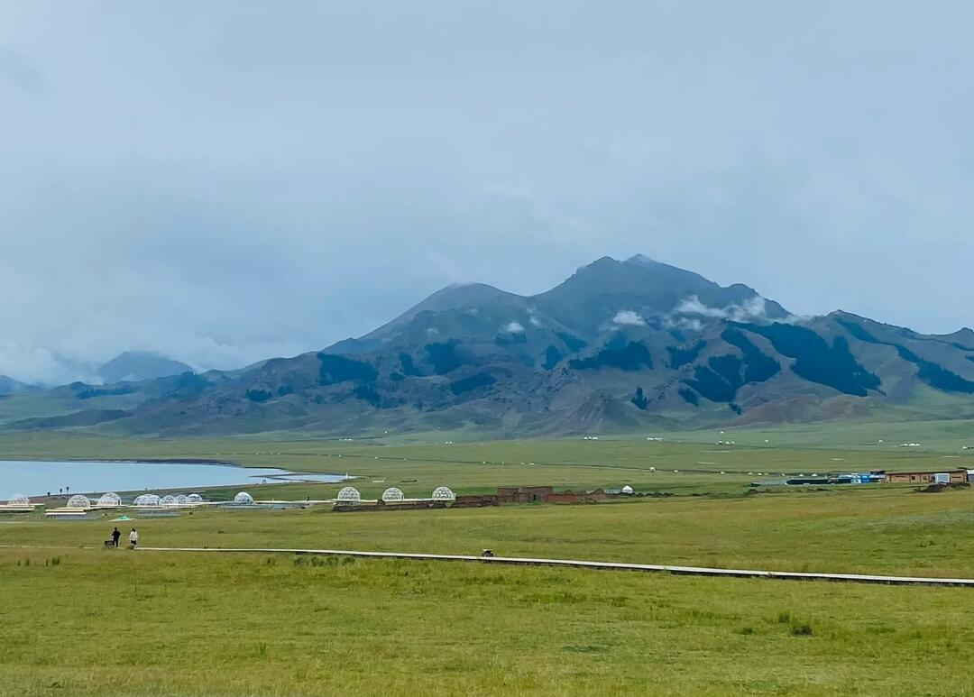 赛里木湖阴天怎么拍照,旅游帮手 赛里木湖阴天怎么拍照,旅游帮手