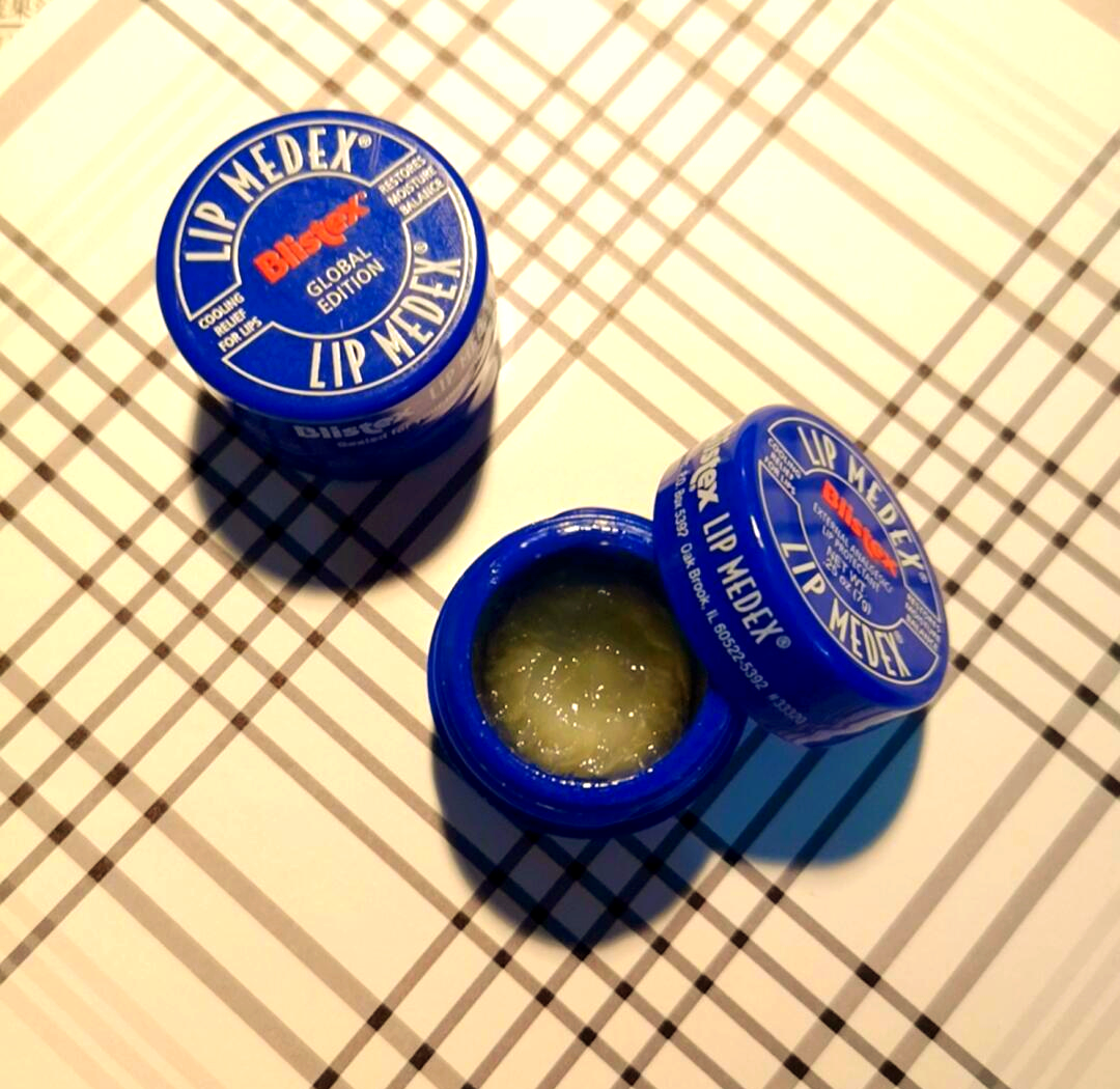 小蓝罐润唇膏(小蓝罐润唇膏孕妇可以用吗) 小蓝罐润唇膏(小蓝罐润唇膏孕妇可以用吗)