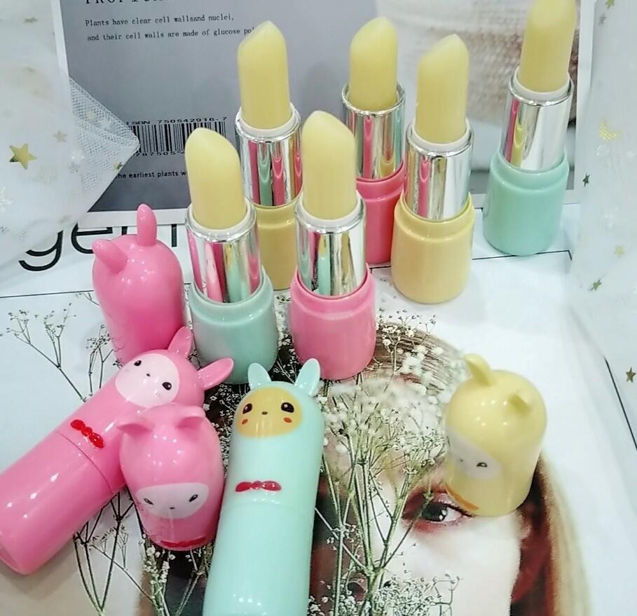 自制润唇膏不用蜂蜡(自制润唇膏的材料与教程) 自制润唇膏不用蜂蜡(自制润唇膏的材料与教程)