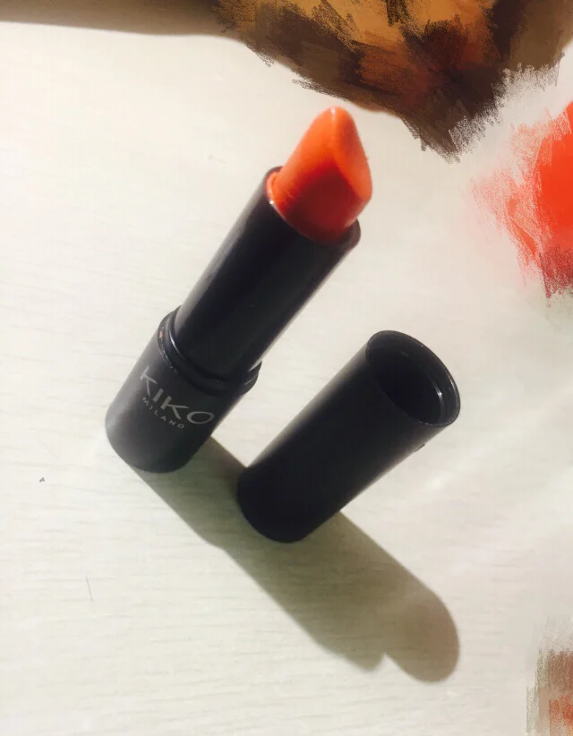 橘红色的唇膏(橘红色的火焰歌曲) 橘红色的唇膏(橘红色的火焰歌曲)