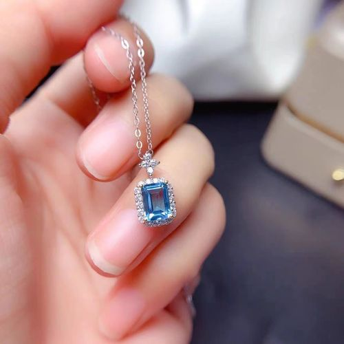 海蓝宝石项链儿值钱吗(海蓝宝项链的功效与作用)