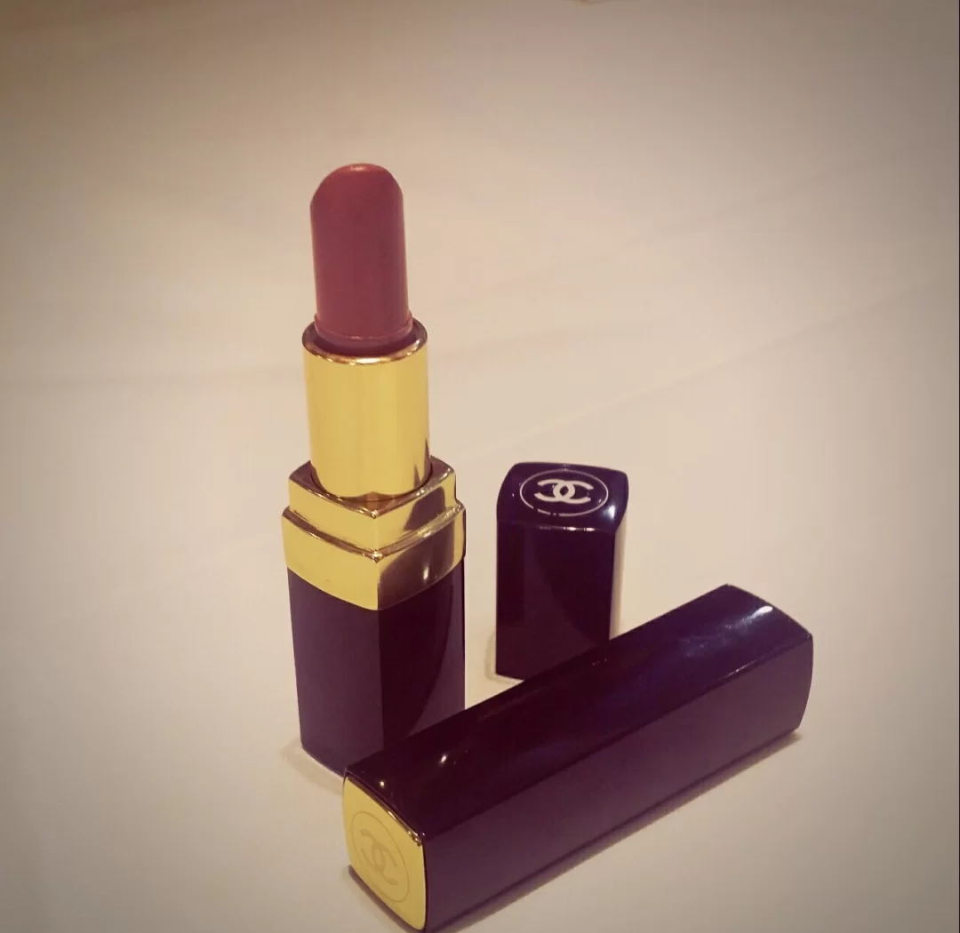 香奈儿男士唇膏(香奈儿男士蔚蓝香水) 香奈儿男士唇膏(香奈儿男士蔚蓝香水)