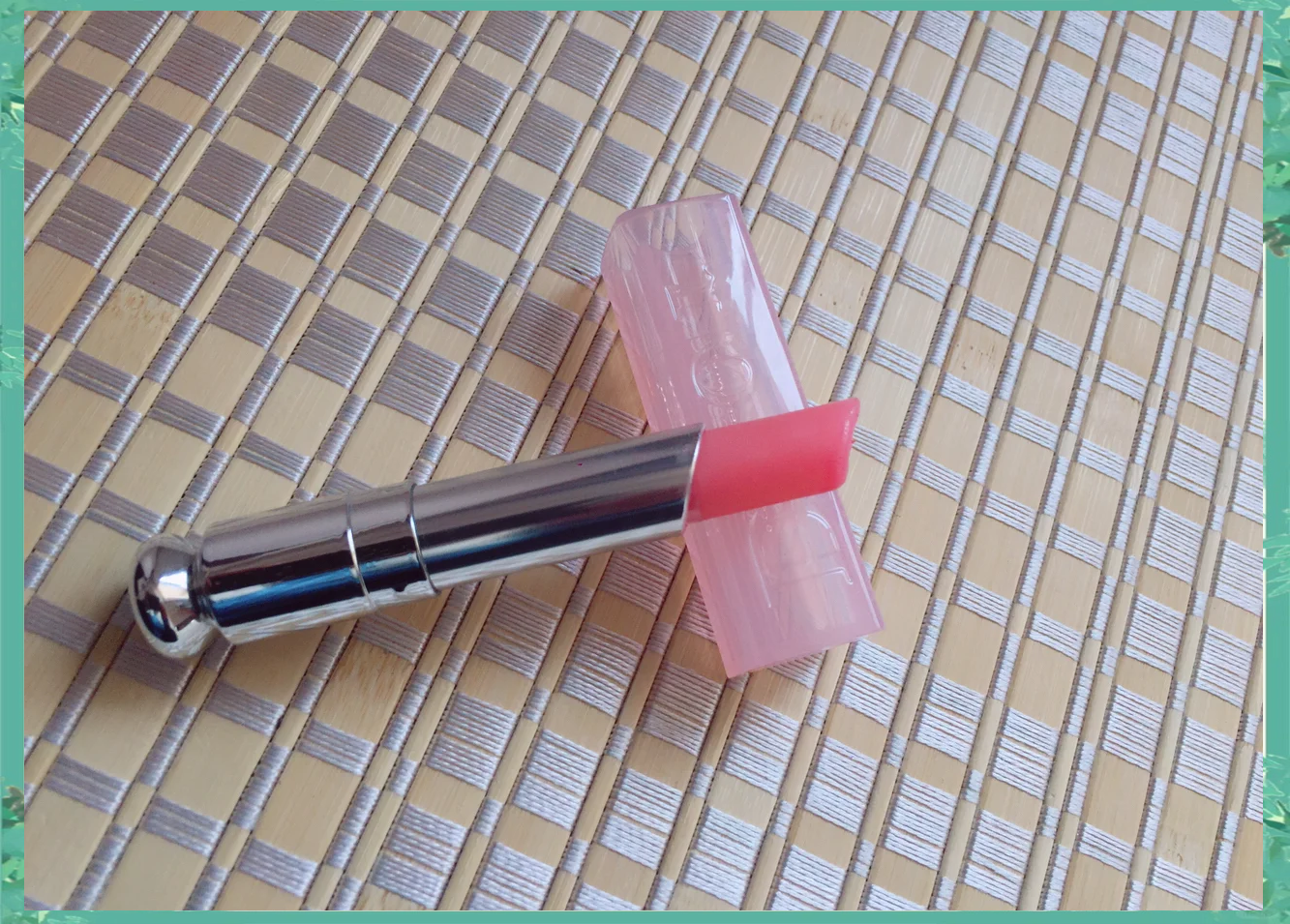 迪奥变色唇膏要卸吗(迪奥变色唇膏012和004哪个更推荐) 迪奥变色唇膏要卸吗(迪奥变色唇膏012和004哪个更推荐)